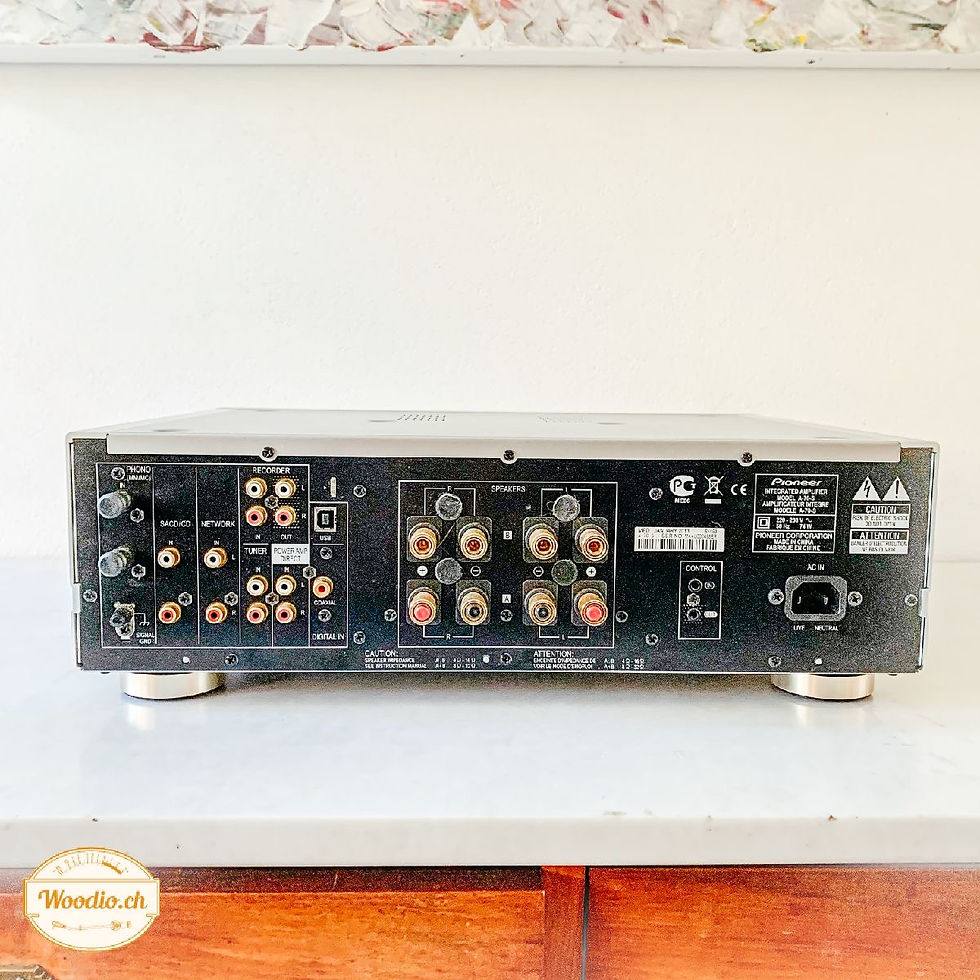 Thumbnail: Pioneer A-70-s