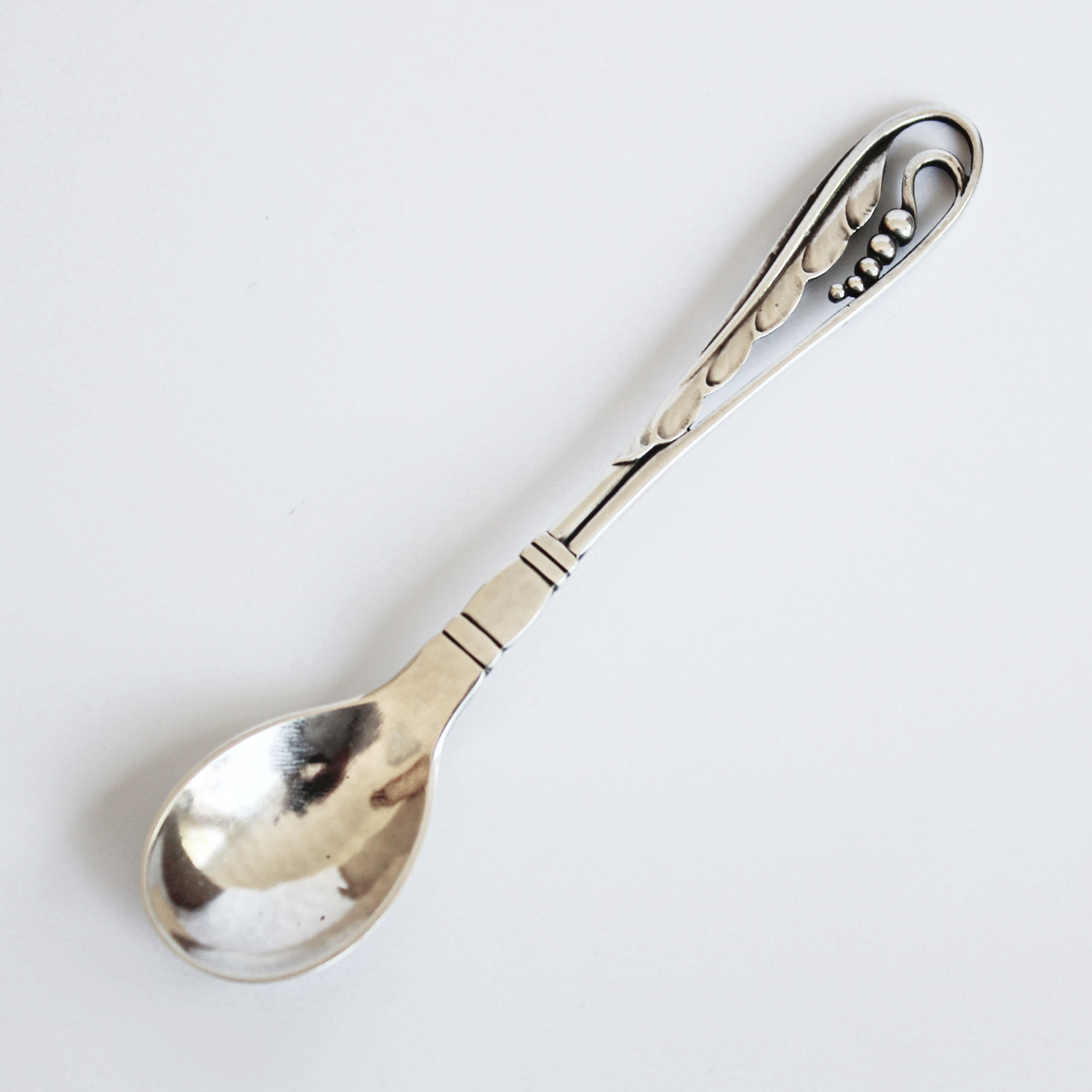Georg Jensen Ornamental No. 42 Mocca Spoon Hammered Sterling Silver Art Nouveau Skønvirke Floral Blossom Magnolia