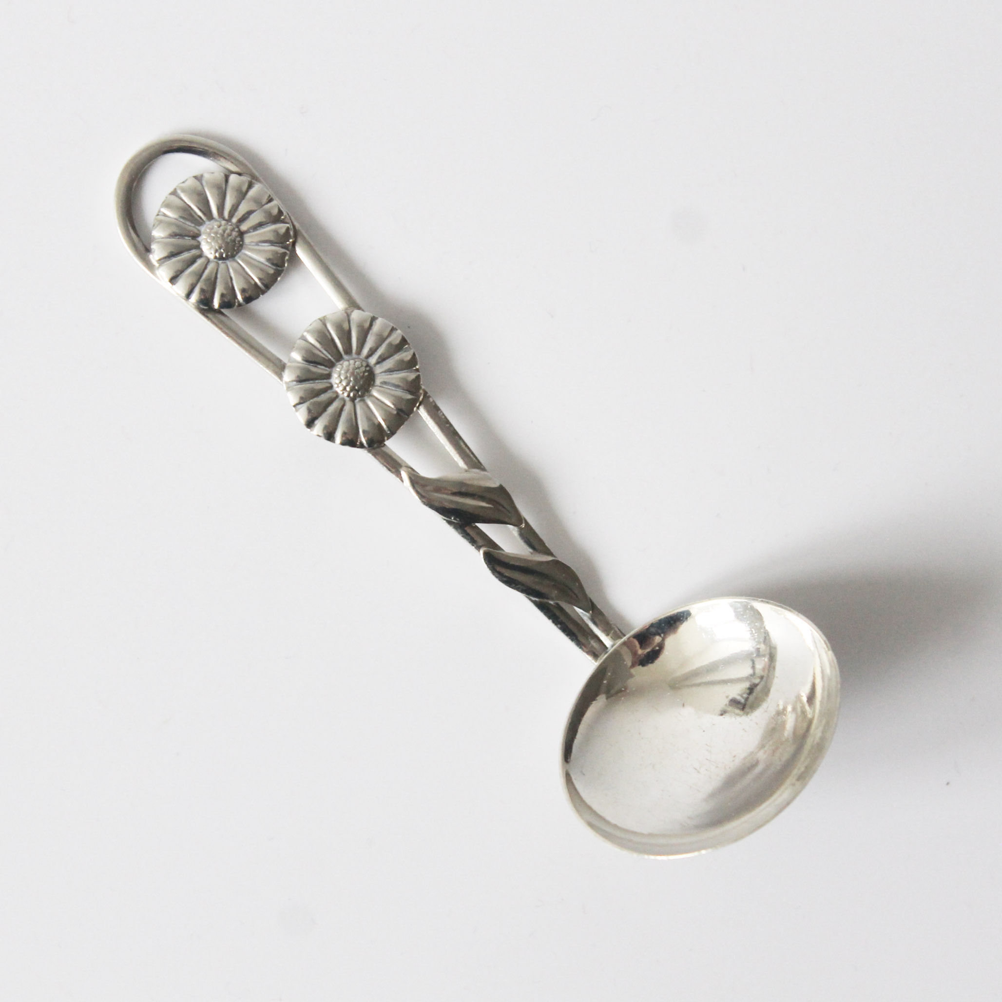 danish mid-century modern silver spoon daisy sugar jam flowers 830s