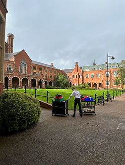 Belfast 女王大学_edited.jpg