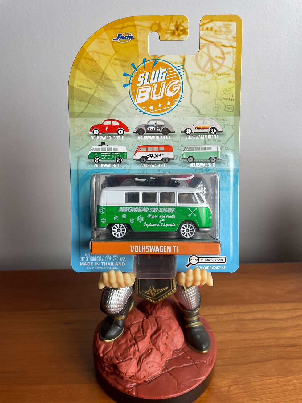Thumbnail: Jada Punch Buggy Volkswagen T1 Microbus Arrowhead Ski Lodge Diecast Car