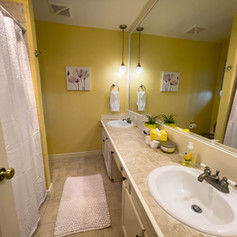 Bathroom Bed Upstairs.jpg