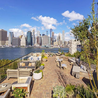 Exceptional Lush Lodging for Your Personal Well-Being!