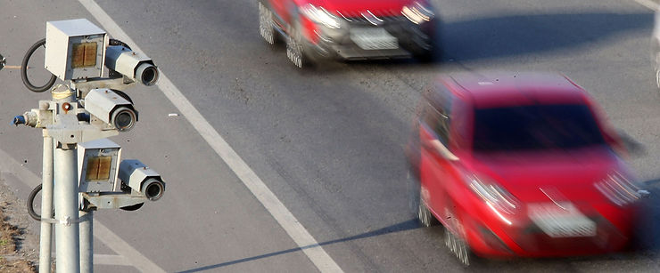 EXCEDER O LIMITE DE VELOCIDADE EM MAIS DE 50% SUSPENDE A CNH?