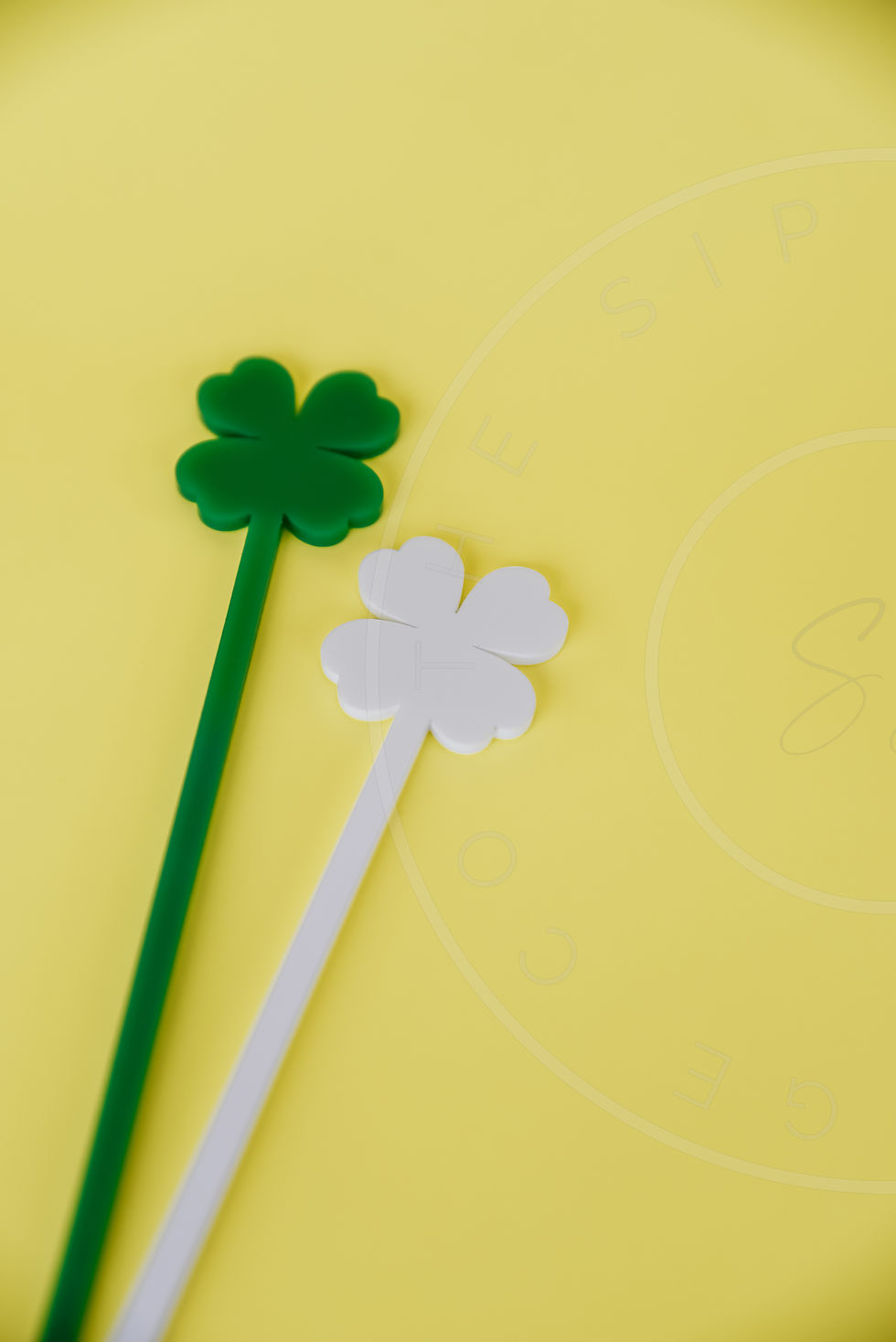 Thumbnail: Clover Saint Patrick's Day Drink Stirrer