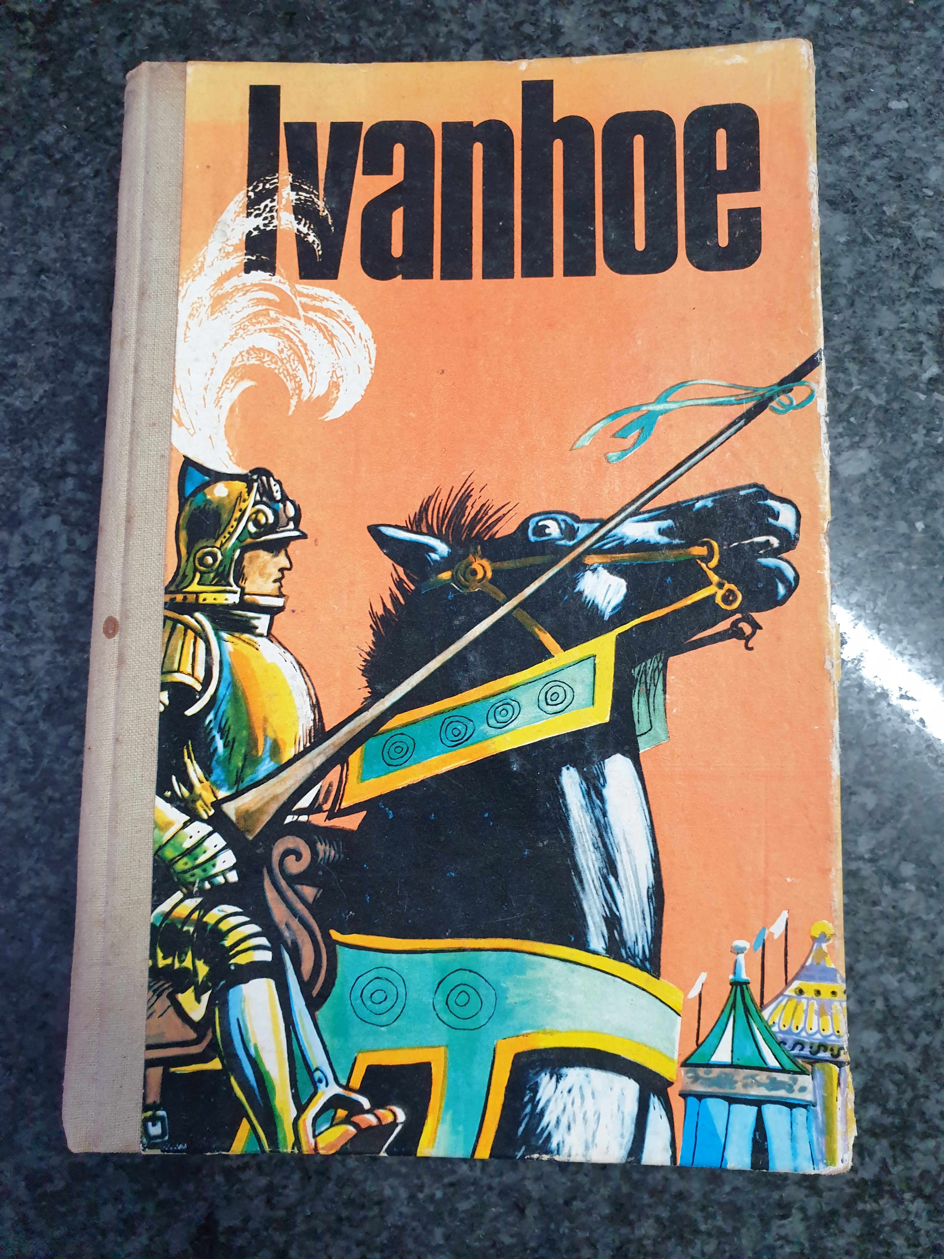 Ivanhoe by Walter Scott