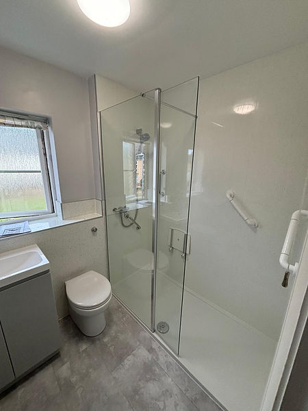 Wet room installation