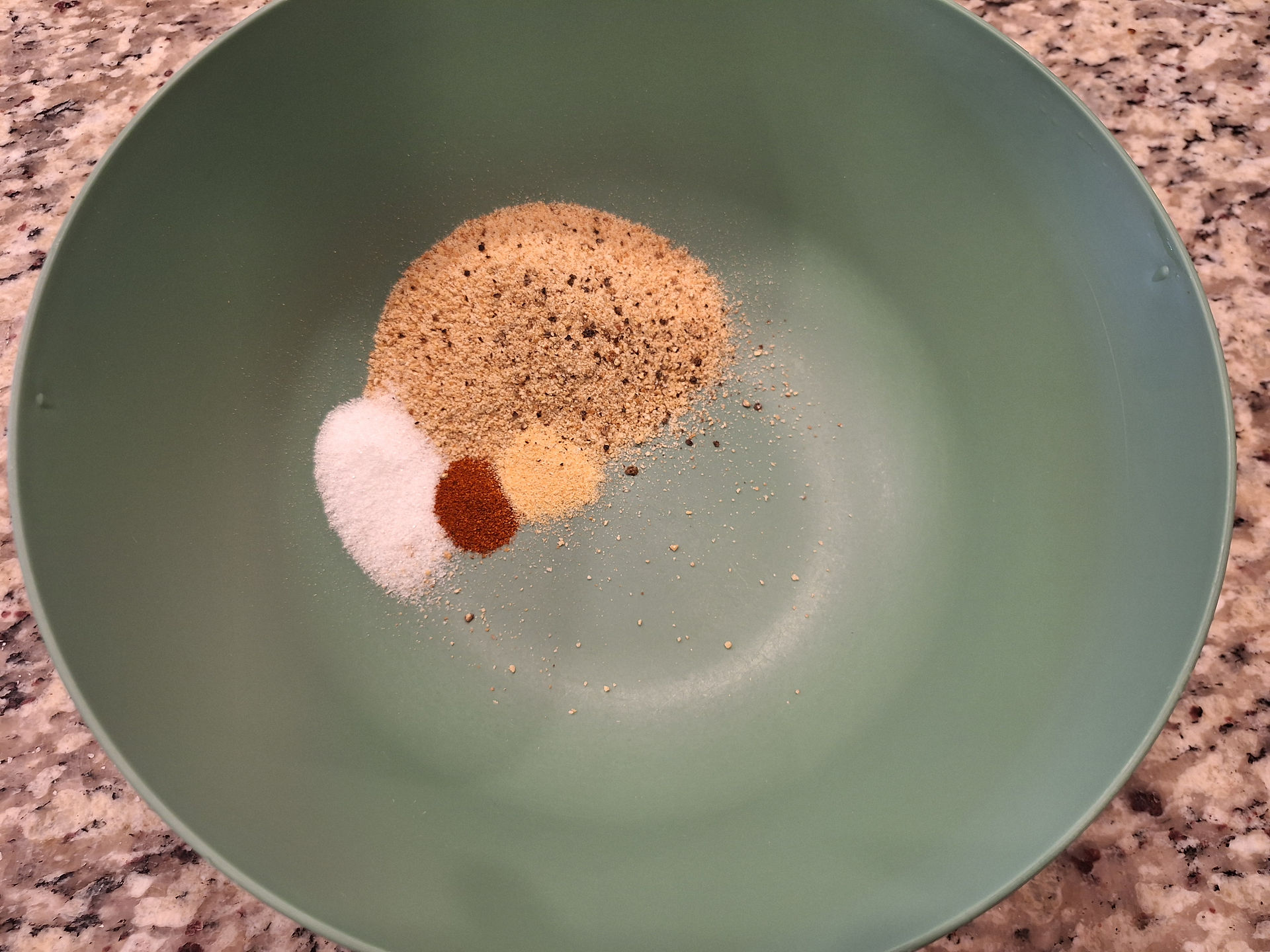 In a large bowl, combine ground beef, sautéed leeks, eggs, breadcrumbs, and spices. Mix gently until just combined. Form into ~20 equal-size patties or balls.
