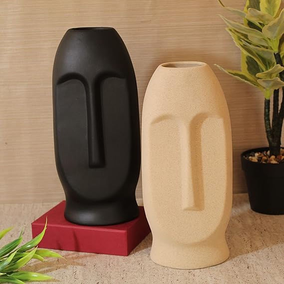 Indoor planter showpiece