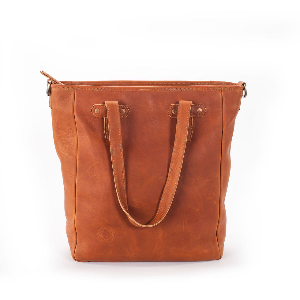 Thumbnail: TOTE 2.0 LEATHER W/ JOEY CHARGER