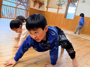 今日も何してあそぶ?ー梅賀山保育園 益田市保育園