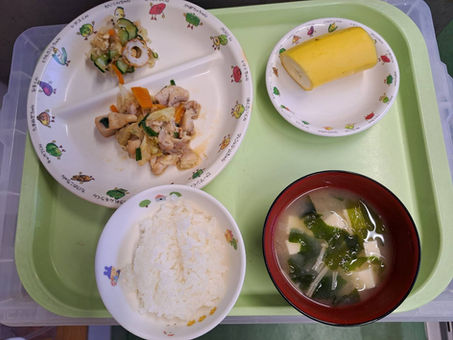 本日の給食メニュー(10/23) ー梅賀山保育園 益田市保育園