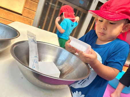 氷冷たい~!ー梅賀山保育園 益田市保育園
