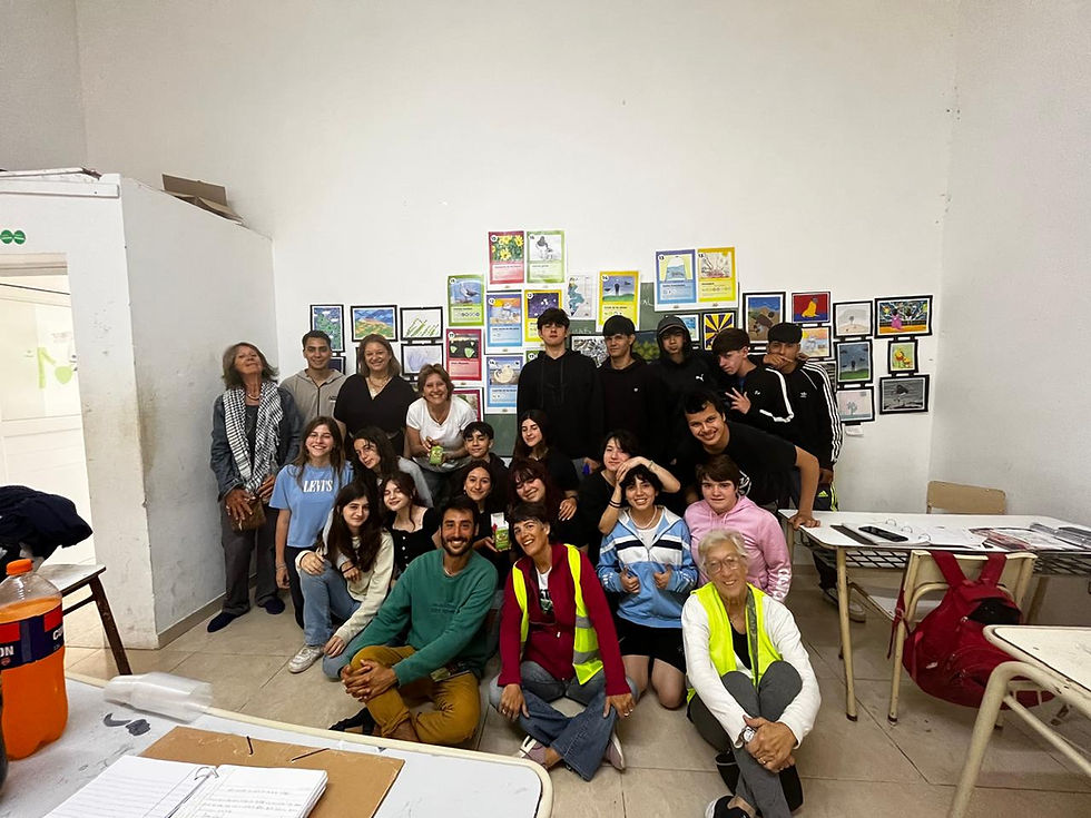 "Eco charla en escuela de Pinamar: educación ambiental para estudiantes y promoción de la conciencia ecológica."