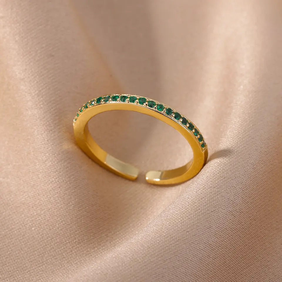 Miniature : bague fine en zircons