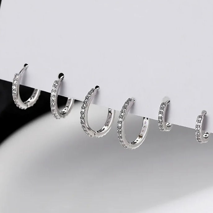 Thumbnail: boucle d'oreille créole piercing