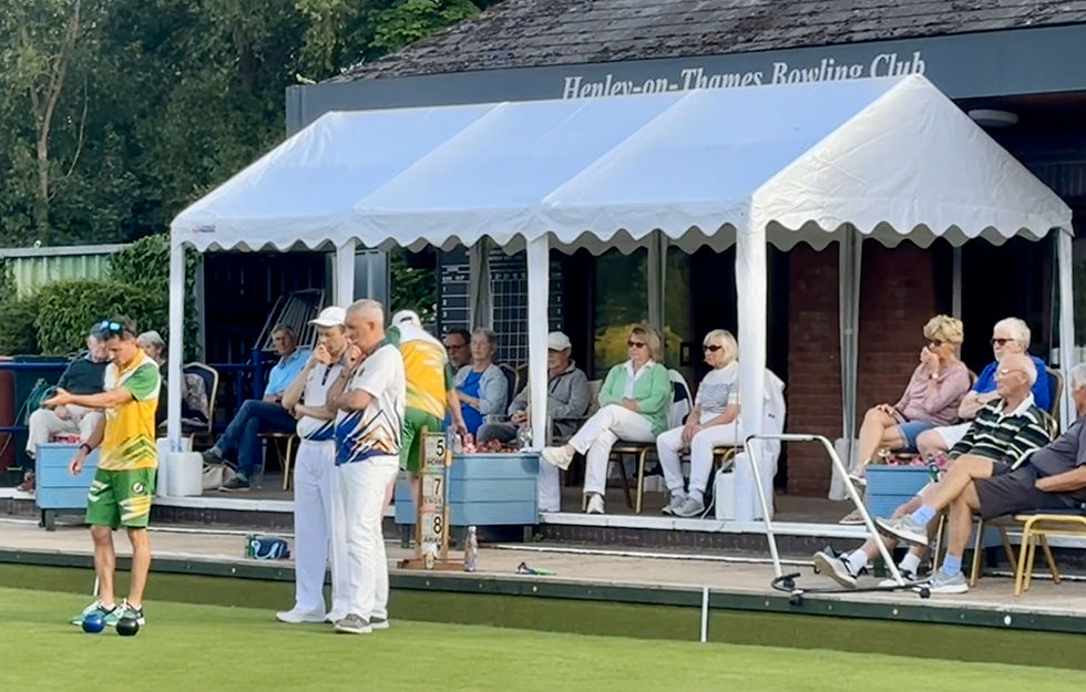 A picture of concentration by Henley, already 3 shots down after seven ends.