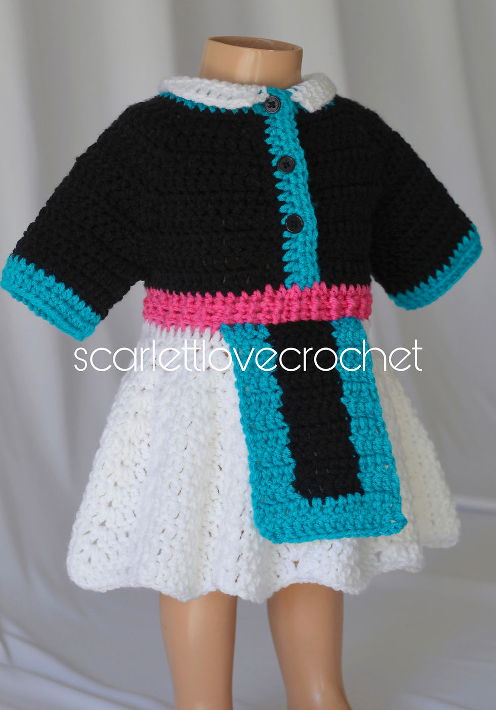 Thumbnail: Ocean Blue Outfit