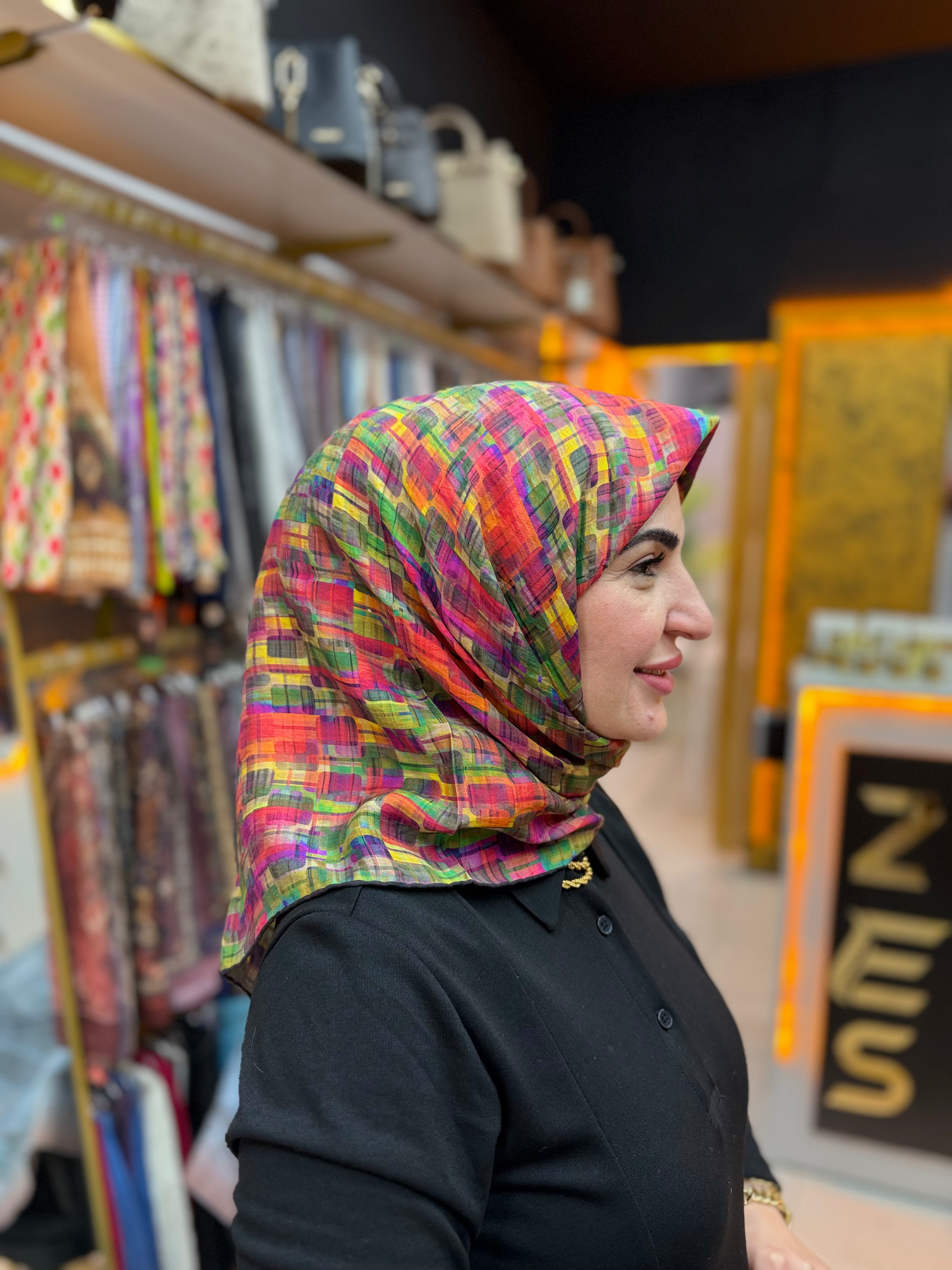 La Boutique GÜZ | YAZ SERİNLİĞİ EŞARP 2618-01-90X90