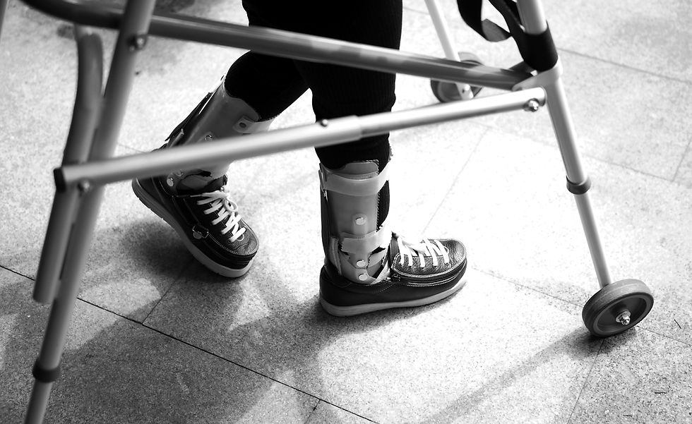 attèle de jambe enfant marche neuropathie