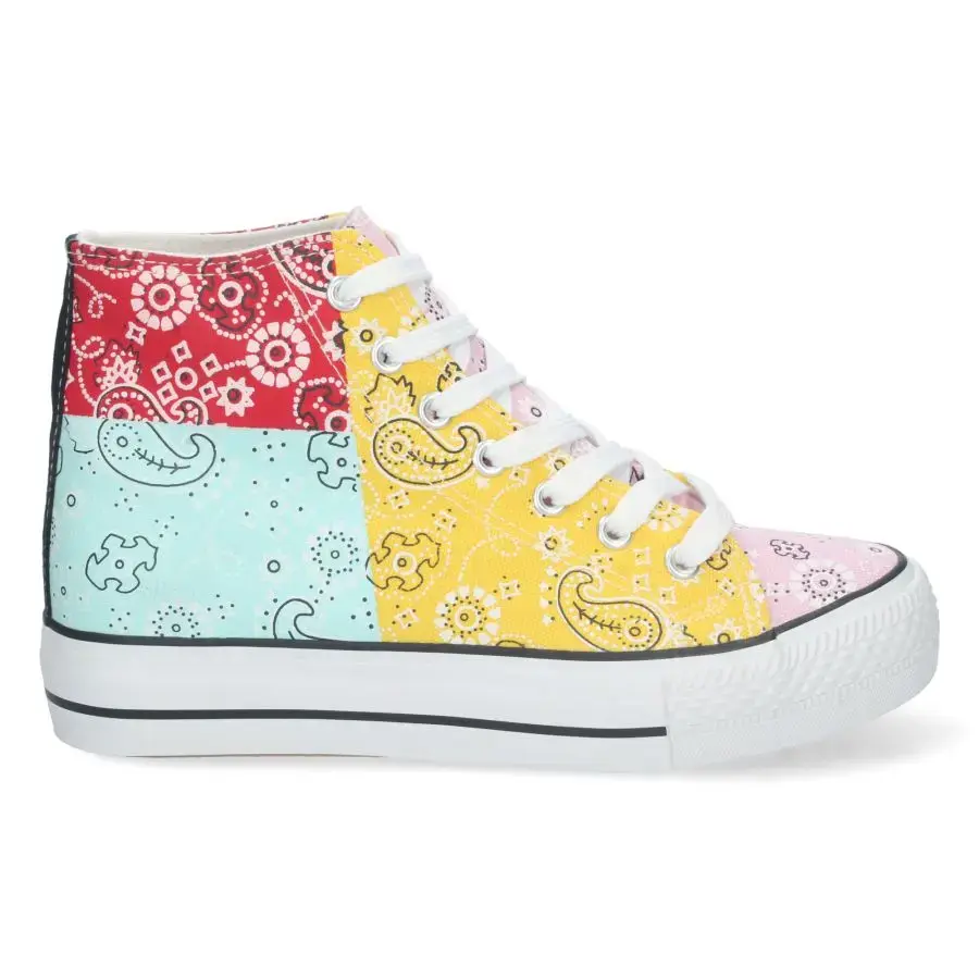 Miniatura: Vista lateral zapatillas abotinadas mujer