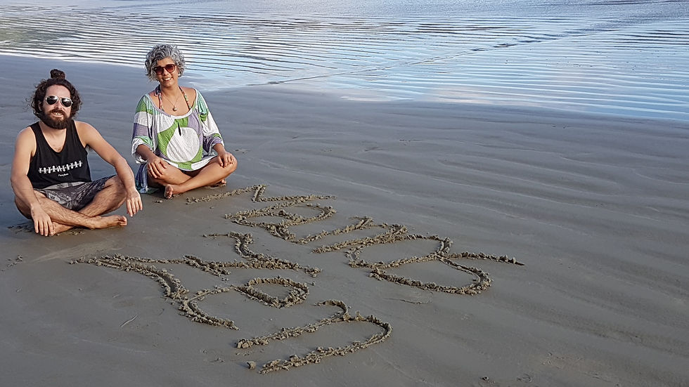 Manos Zen na Praia - Paraty