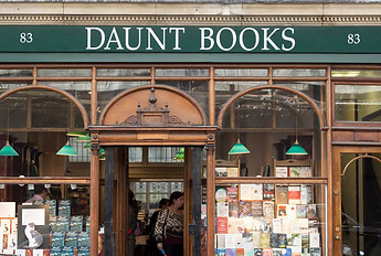 LDN-Bookstore-Guide_001.jpg