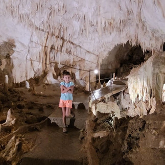 Anemotrypa cave, Tzumerka, greece 3