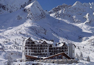 Hotel Piandineve ****