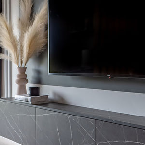 BLACK MARBLE