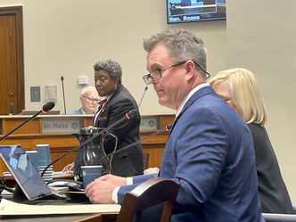 House OKs bill requiring parental permission to download apps