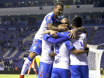 La Franja saca la casta y le abolla la corona al Campeón en el Cuauhtémoc