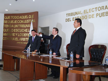 Toma de protesta del Magistrado Presidente del Tribunal Electoral