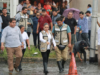 SUPERVISA MARA ACCIONES DE LIMPIEZA EN CANCÚN