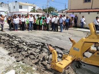 No paramos en las tareas de pavimentación para Benito Juárez: Remberto Estrada