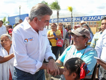 Tony Gali reporta avance de 85% en reconstrucción de hospitales y centros de salud