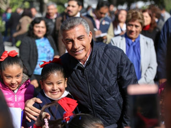 Tony Gali trabaja por el rescate de los valores