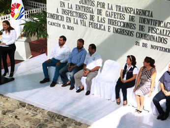 COMBATIMOS LA CORRUPCIÓN Y FORTALECEMOS LA TRANSPARENCIA: MARA LEZAMA