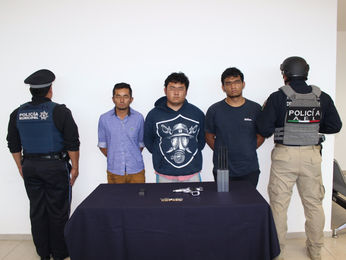 En acción coordinada, la FGE y la SSPTM frustraron el robo de un tractocamión
