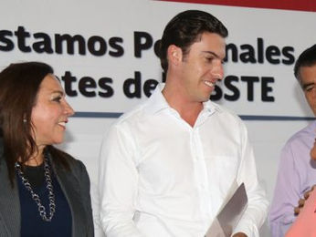 Apoya Remberto Estrada gestión de prestamos a derechohabientes ISSSTE