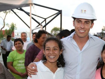 Más infraestructura social para bienestar de los cancunenses: REB