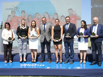 Celebra a lo grande el Club Alpha la décima edición de los Premios Juventud 500
