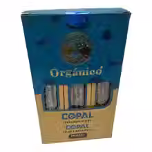 Miniatura: Close da embalagem orgânica do Incenso Ullas Copal com destaque azul e dourado – fundo branco.