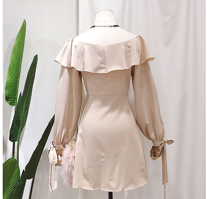縮圖：d035 繫帶大領修身長袖連身裙