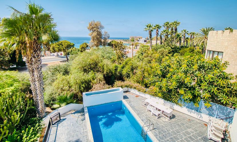 5-Bedroom Villa in Pegeia