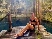 メキシコ　カンクン　セノーテ　女子旅