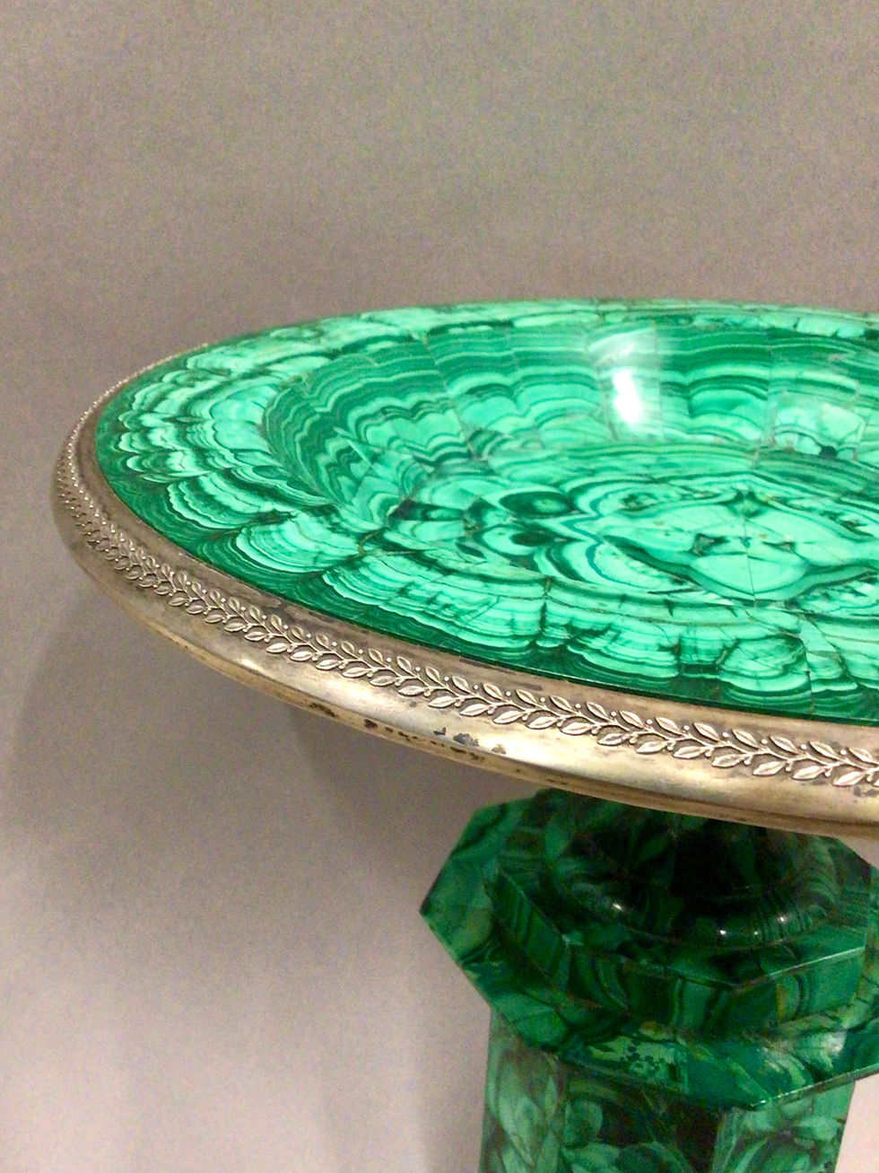 Thumbnail: Large C19th Russian Malachite Tazza