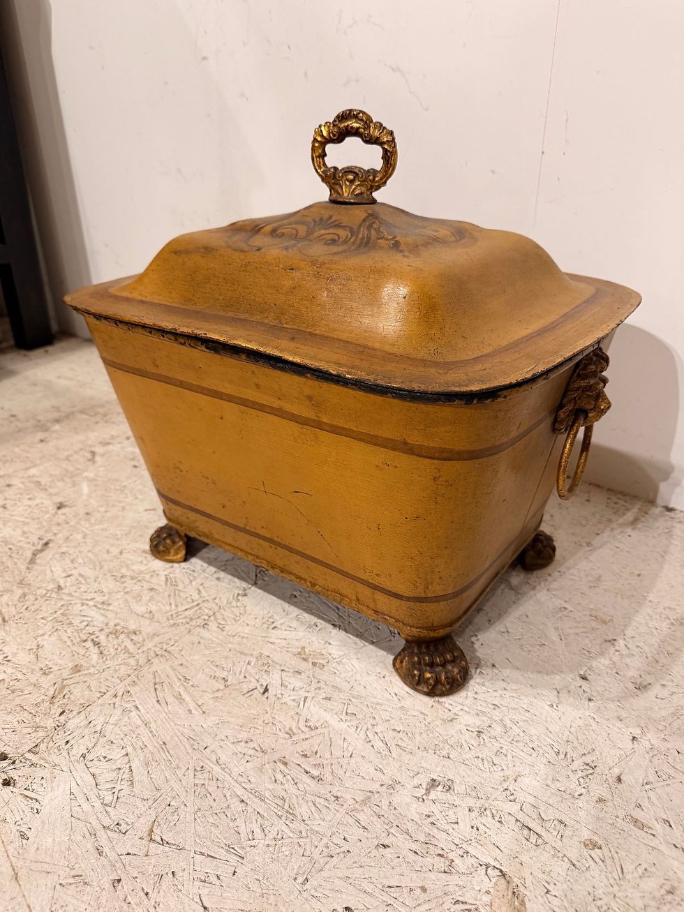 Thumbnail: Regency Decorated Coal Bin
