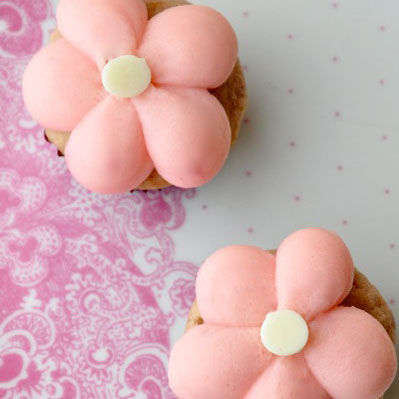 Product: Strawberry Dream Cupcake
