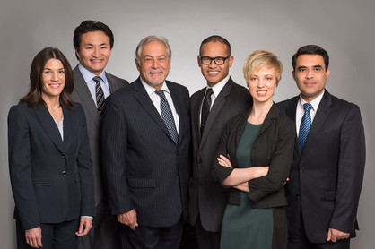 surgery team doctor group photo